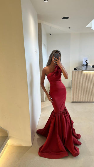 جنوة باللون الأحمر