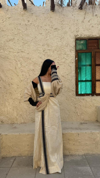 Nuha Almansour 5-Black/white/silver