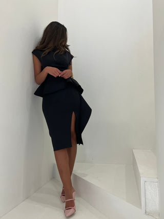 كارا - أسود